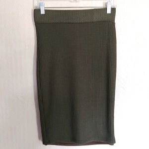 Myths Green Waffle Knit Pencil Skirt with Elastic Band Waist Size Women's Medium
